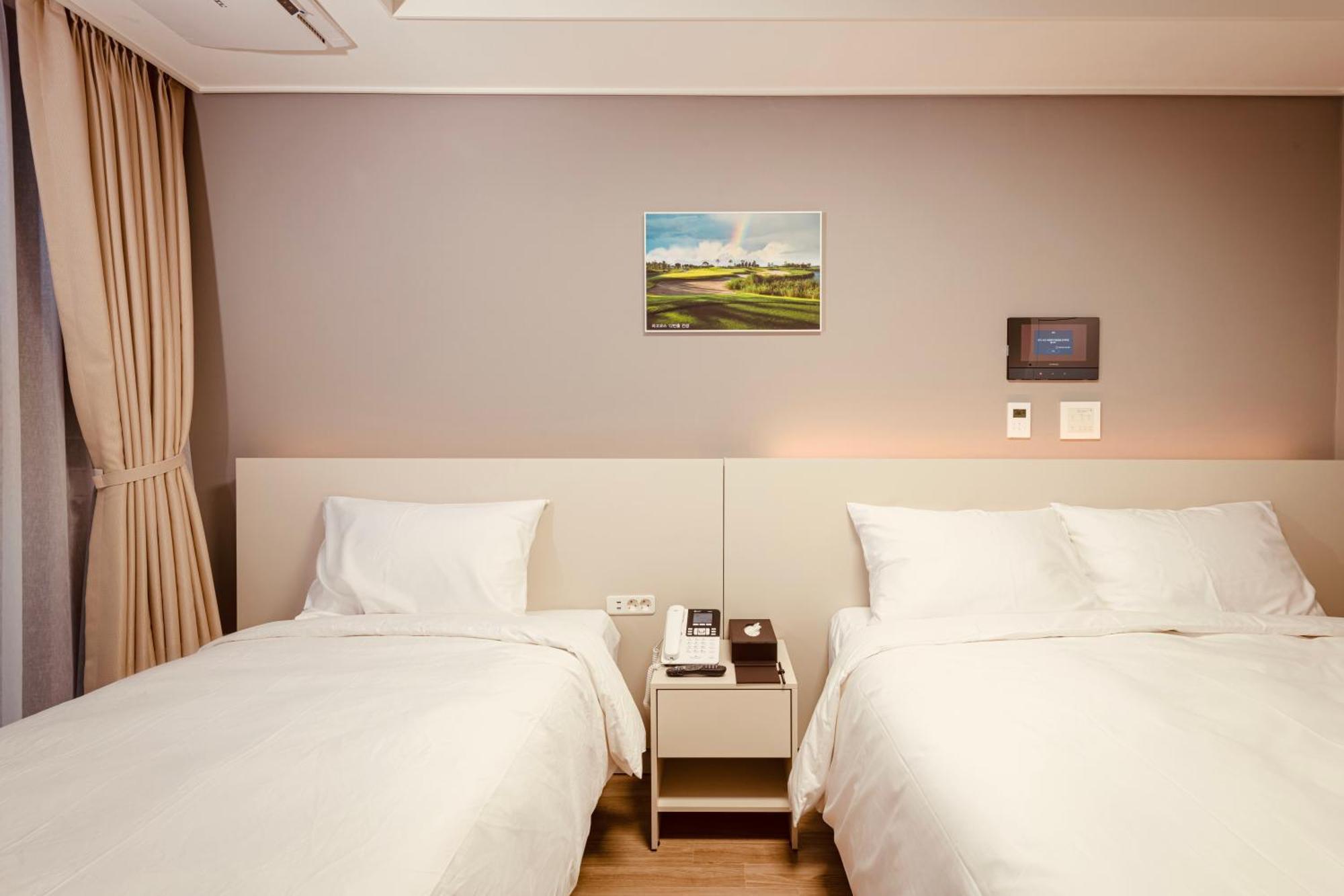 Sollago Myeongdong & Hotel Seul